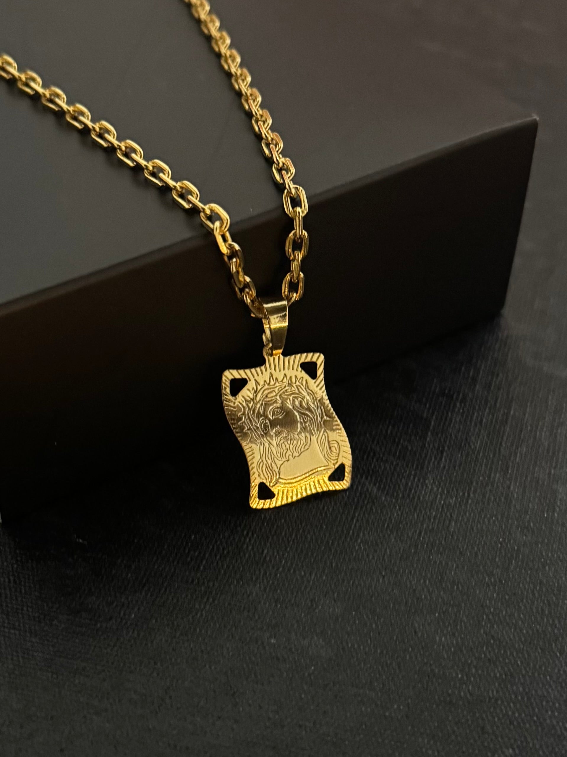 Pingente Placa Jesus Cristo (P)