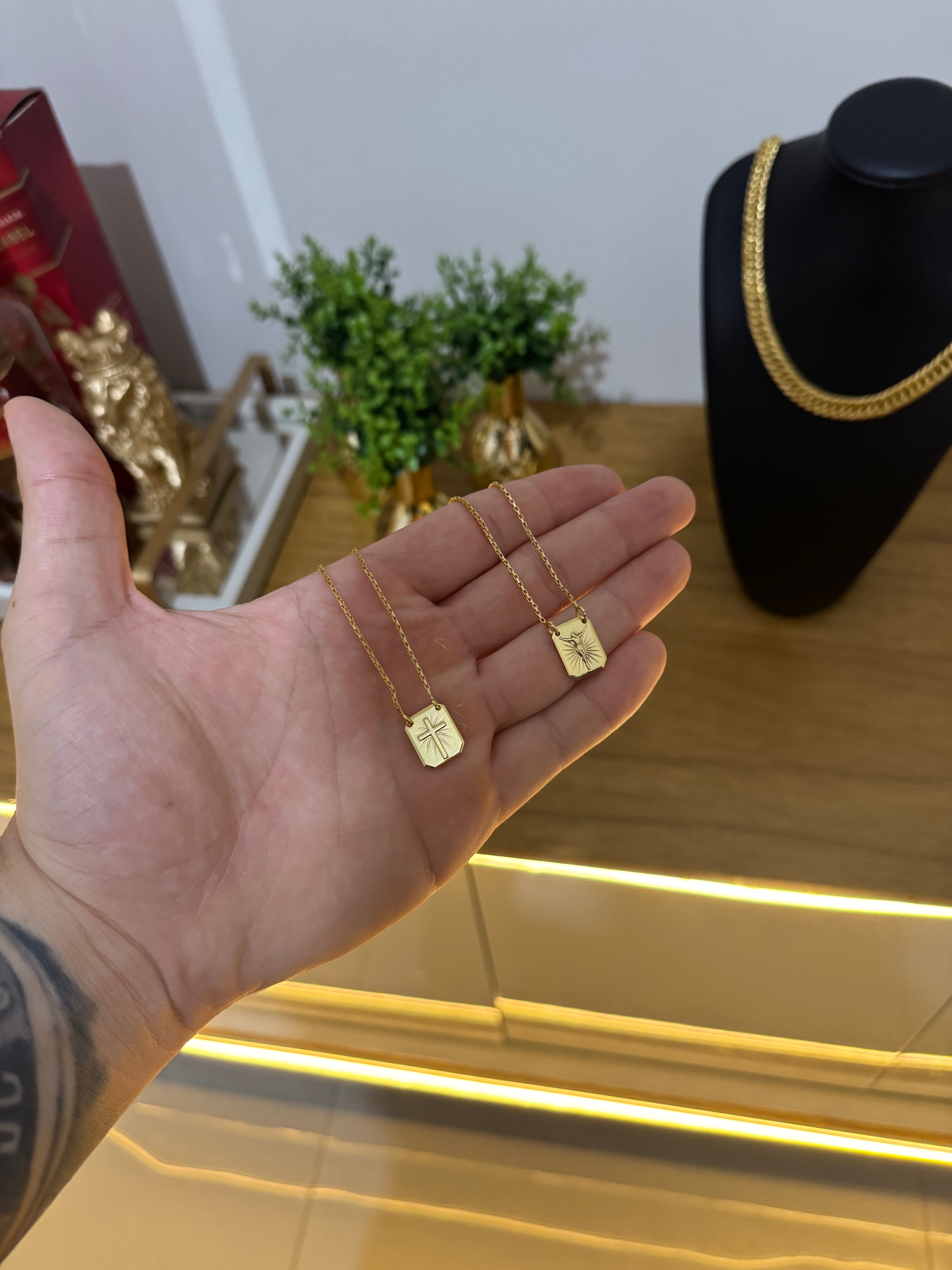 Escapulário Tijolinho (1mm)(Cruz + Jesus)