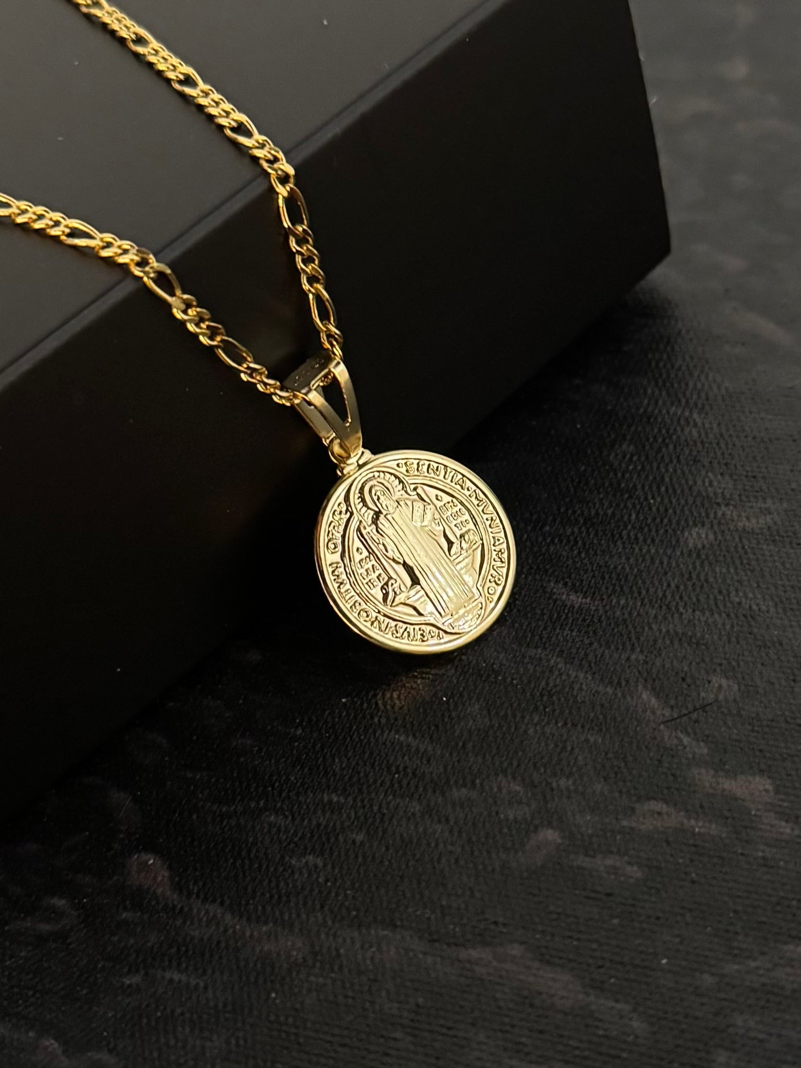 Pingente Medalha São Bento (P)