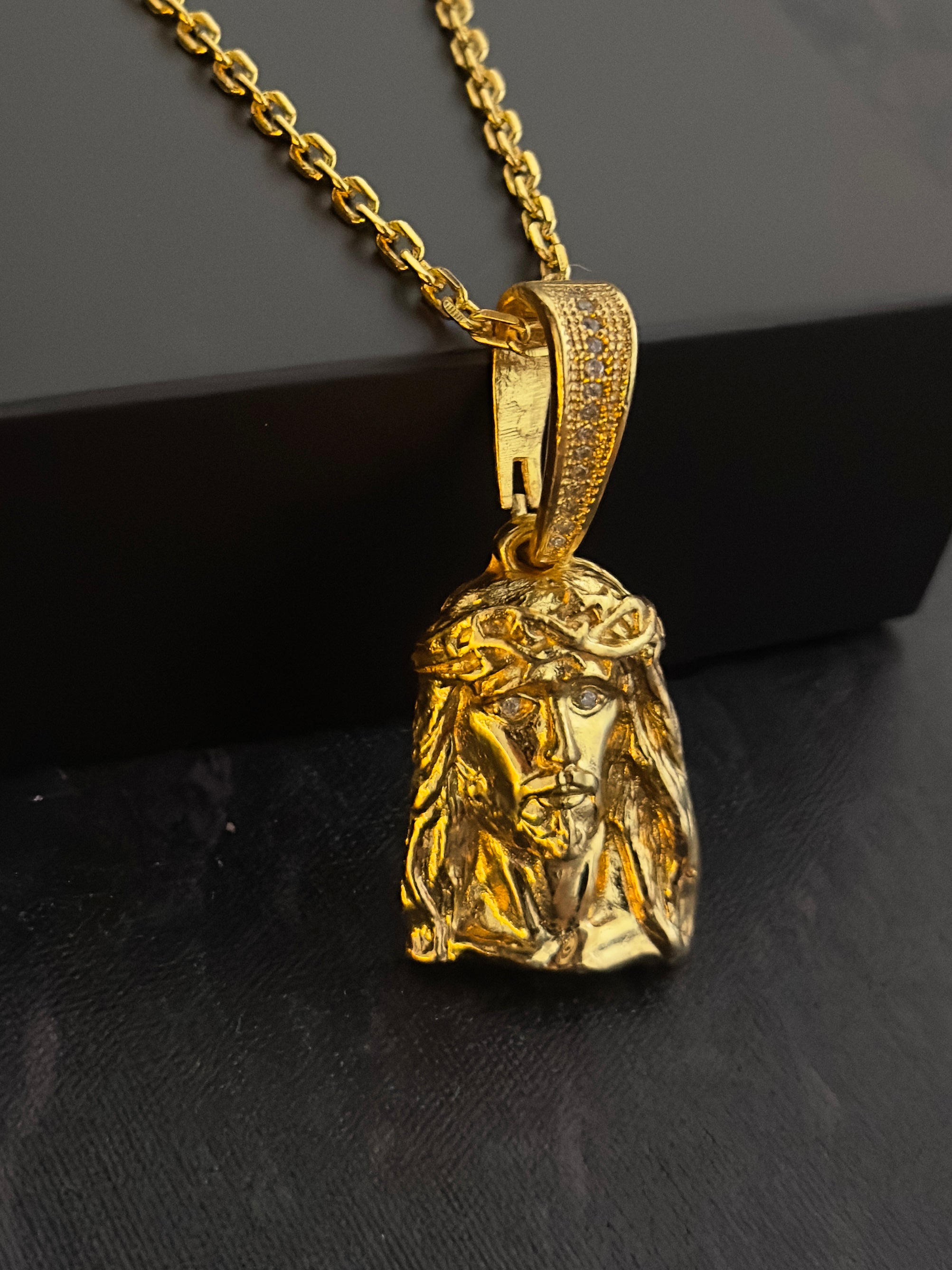 Pingente Jesus Cristo (P)